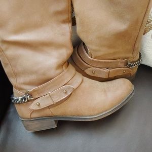 Flat knee high boots